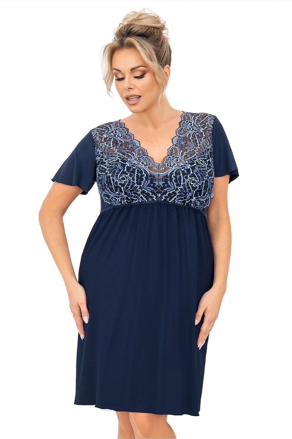  Plus Size Nightgown model 215550 Donna 